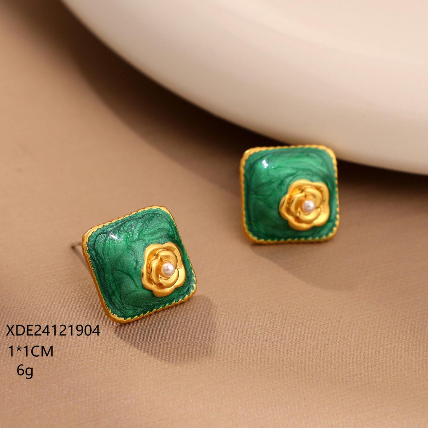 Niche design high-end earrings for women with a small fragrance style camellia earrings