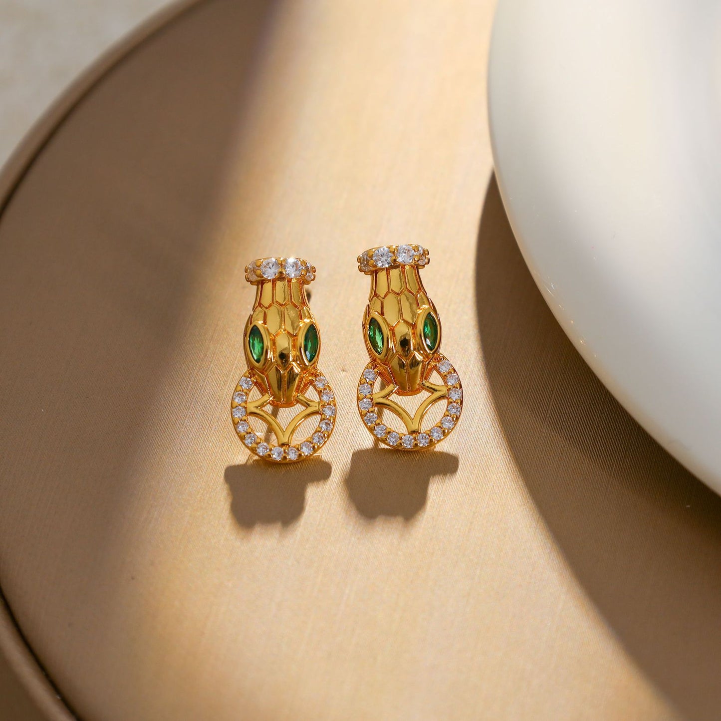 Olive green zircon earrings, exquisite retro and versatile earrings