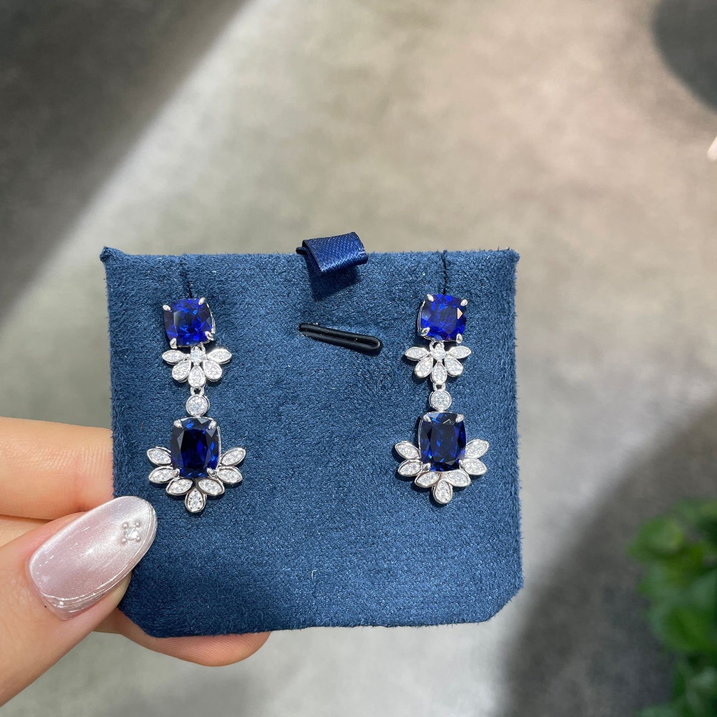 New temperament 5.5 carat sapphire pillow jewelry set S925 silver advanced ring