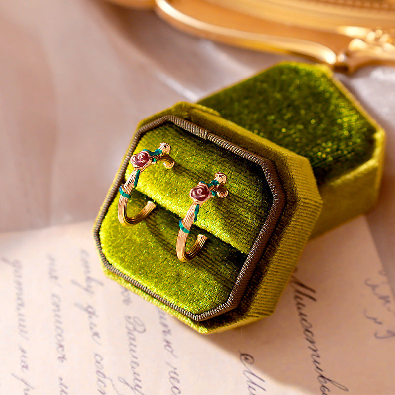New enamel earrings with rose relief shape, personalized retro earrings, light luxury style, French high-end earrings