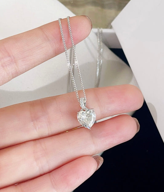 Moissanite Necklace Pendant