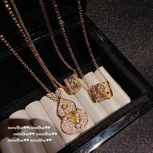 Italian retro brushed star-awned gemstone Passepartout necklace Vintage plated with 18K gold grain zircon necklace