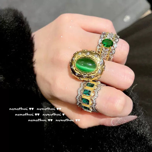 Gabrielle Green Park gem ring Sizzlo yarn plated with 18K gold lace honeycomb zircon ring in ancient times.