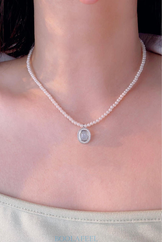 Natural freshwater pearl necklace, with a light luxury and high-end feel, simple design and elegant temperament, is a jewelry gift for women