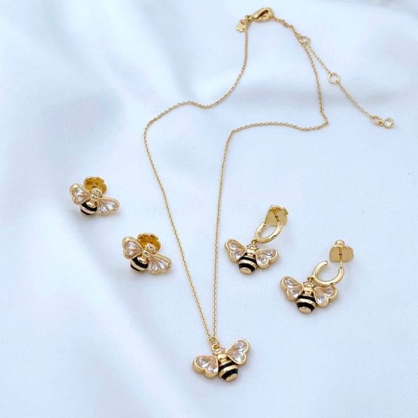 little bee set 1 earrings and 1necklace