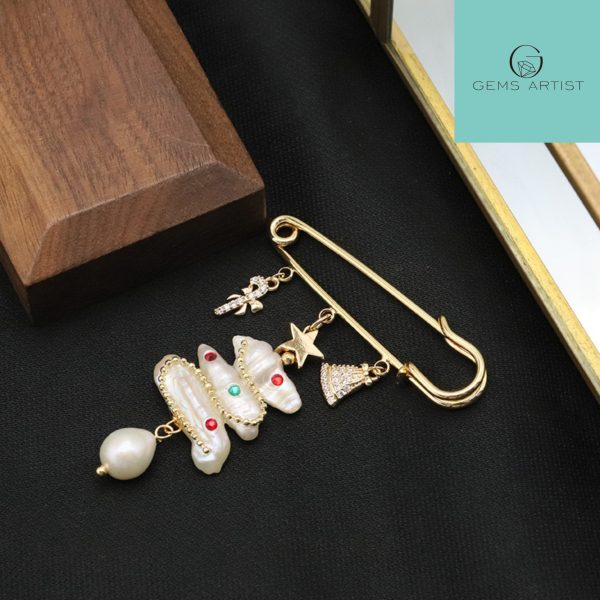 vintage brooch with natural pearls design 002 top quality