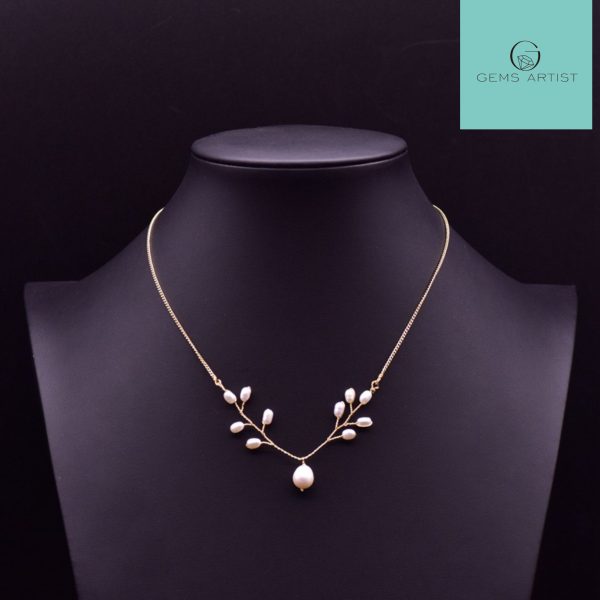 natural pearls necklace with 18k gold plated chain