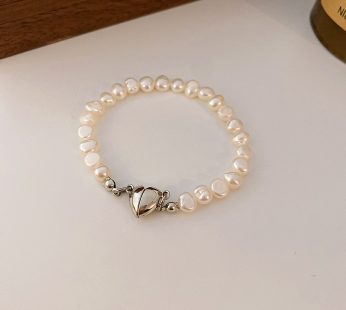 Natural Pearls Bracelet for Gifting